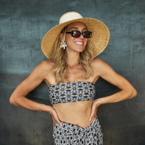 Kenny Flowers The Pedregal Bandeau Bikini Top Black Women's NWT - Picture 3 of 6